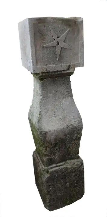 Piétement balustre décor d'étoile