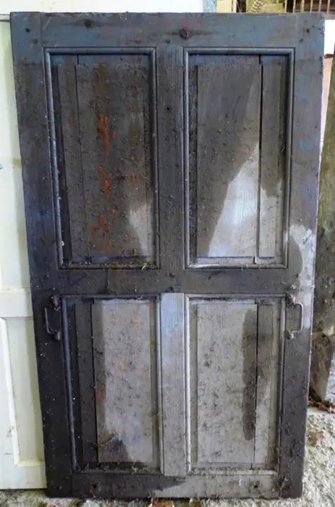Volet intérieur en bois
