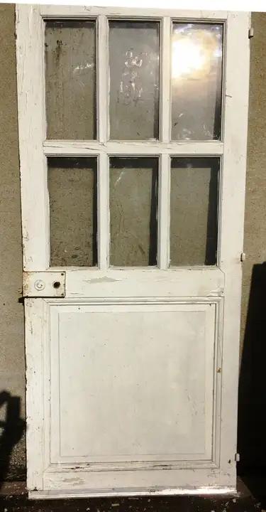 Ancienne porte d'entrée vitrée