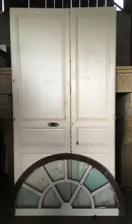 Porte double ancienne