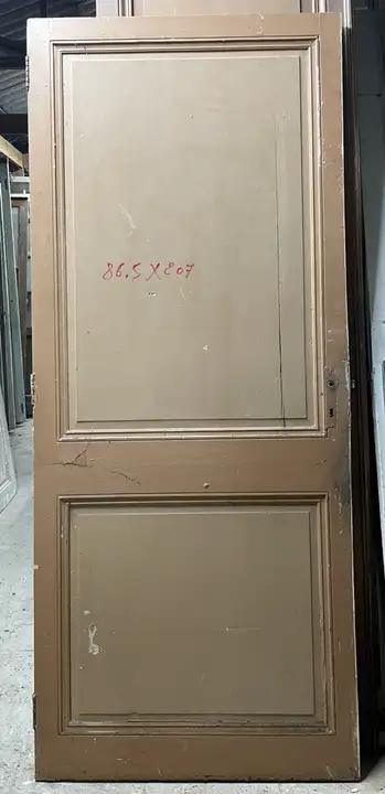 Porte ancienne de communication
