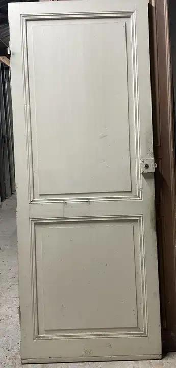 Porte ancienne de communication