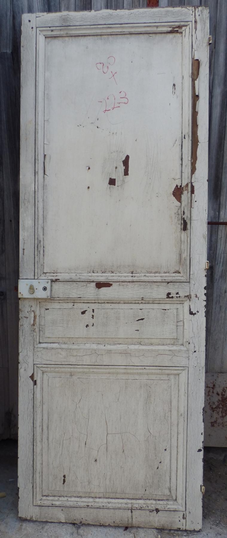 Porte ancienne d'intérieur en bois