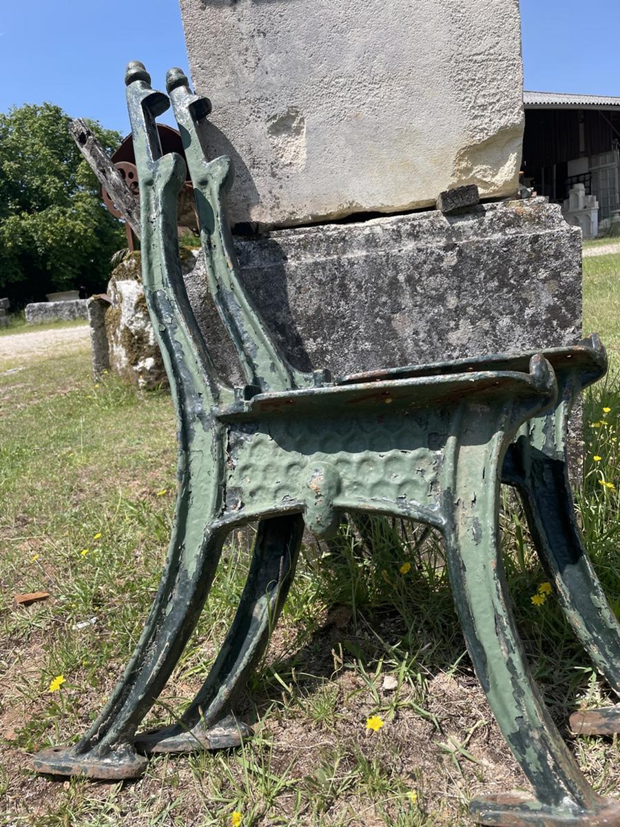 PIEDS DE BANC